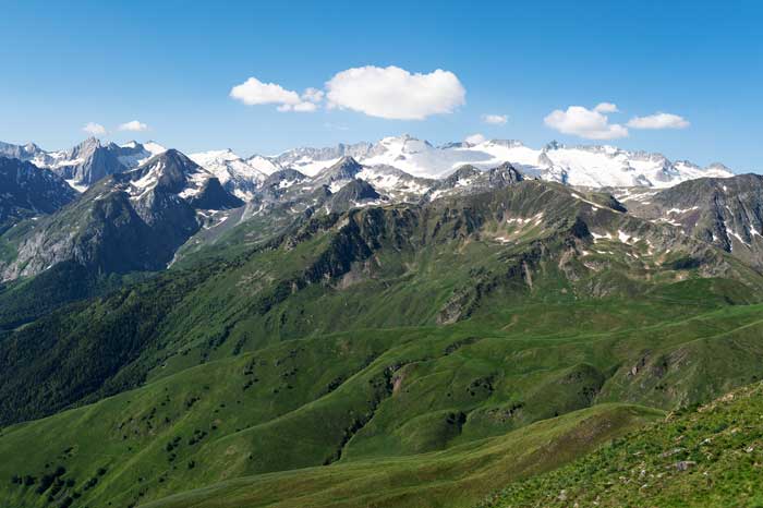 L'Aneto et la Maladeta vus du sommet de l'Entecade